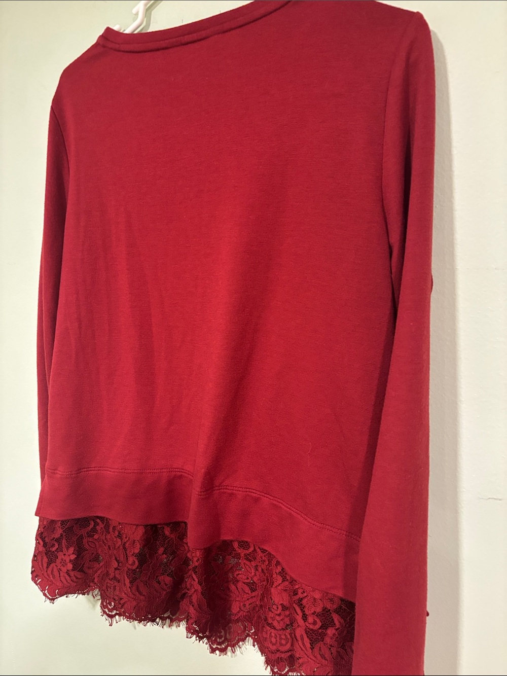 Simply Vera Vera Wang Burgandy Lace-Hem Long Sleeve Top - Picture 4 of 4